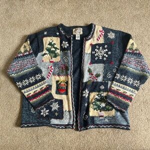 Heirloom Collectibles Christmas Sweater